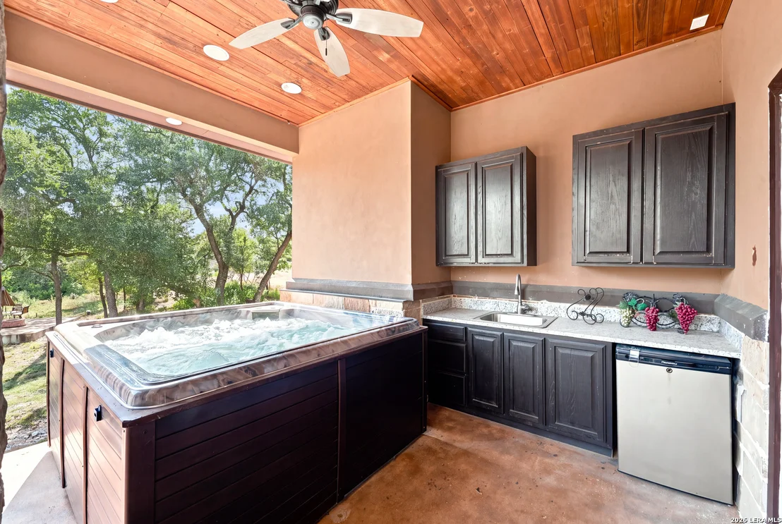 Photo of 1357 PRIVATE ROAD 3702