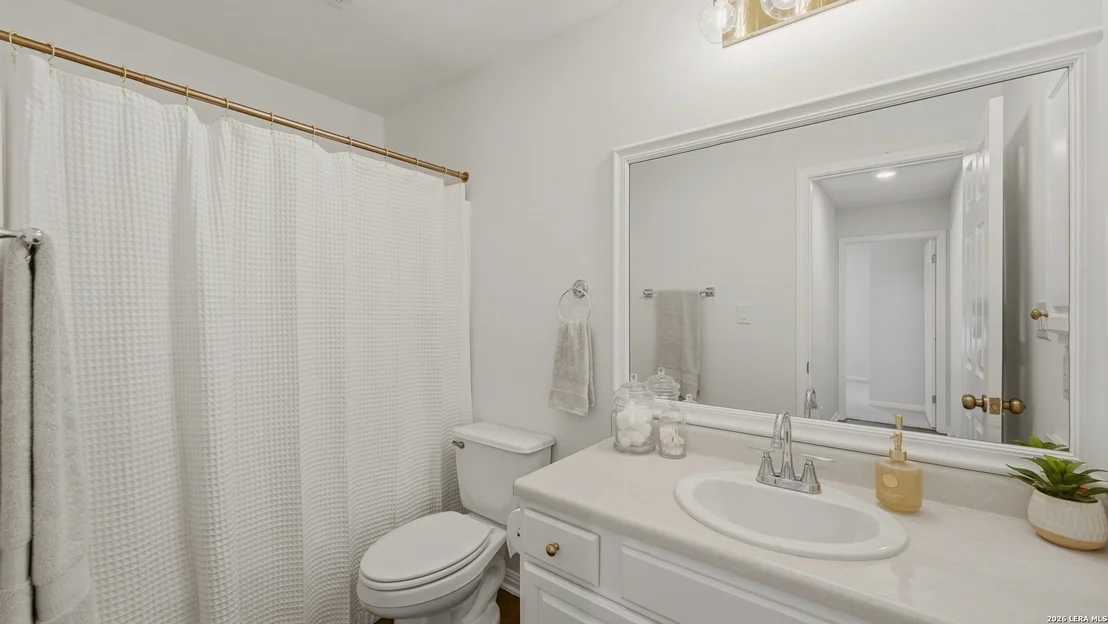 Photo of 208 BONNER BLVD