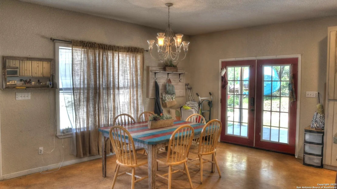 Photo of 121 David Rankin Rd