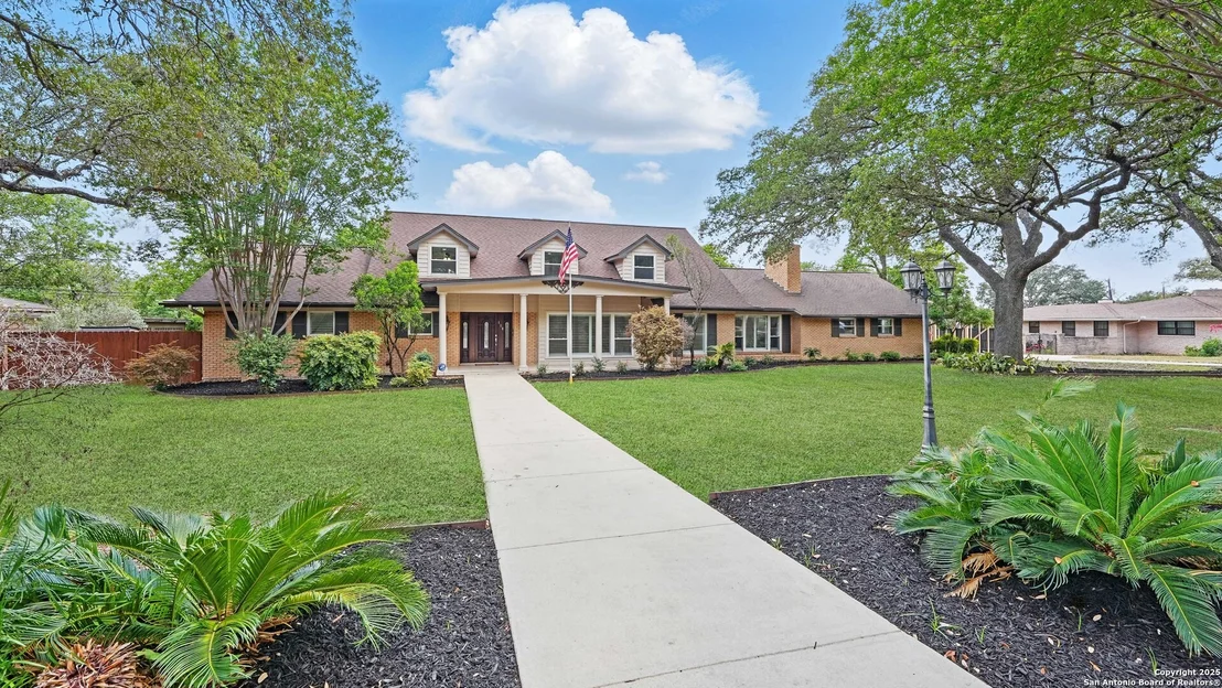 Photo of 116 Riviera