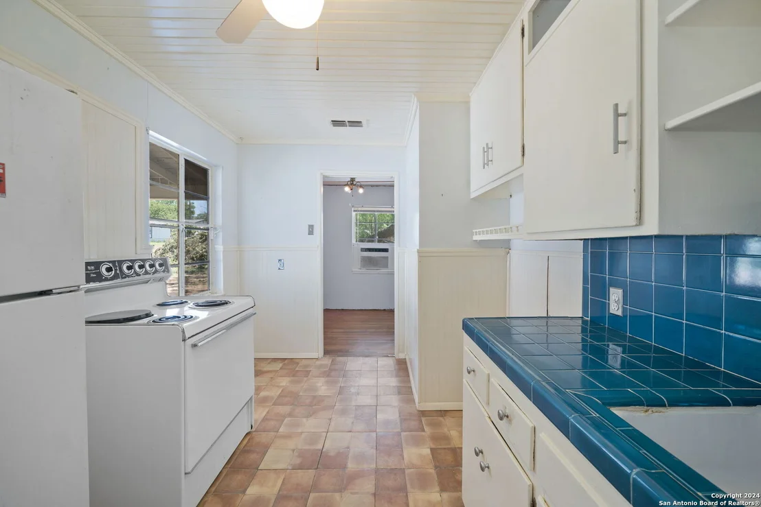 Photo of 434 Sumner Dr