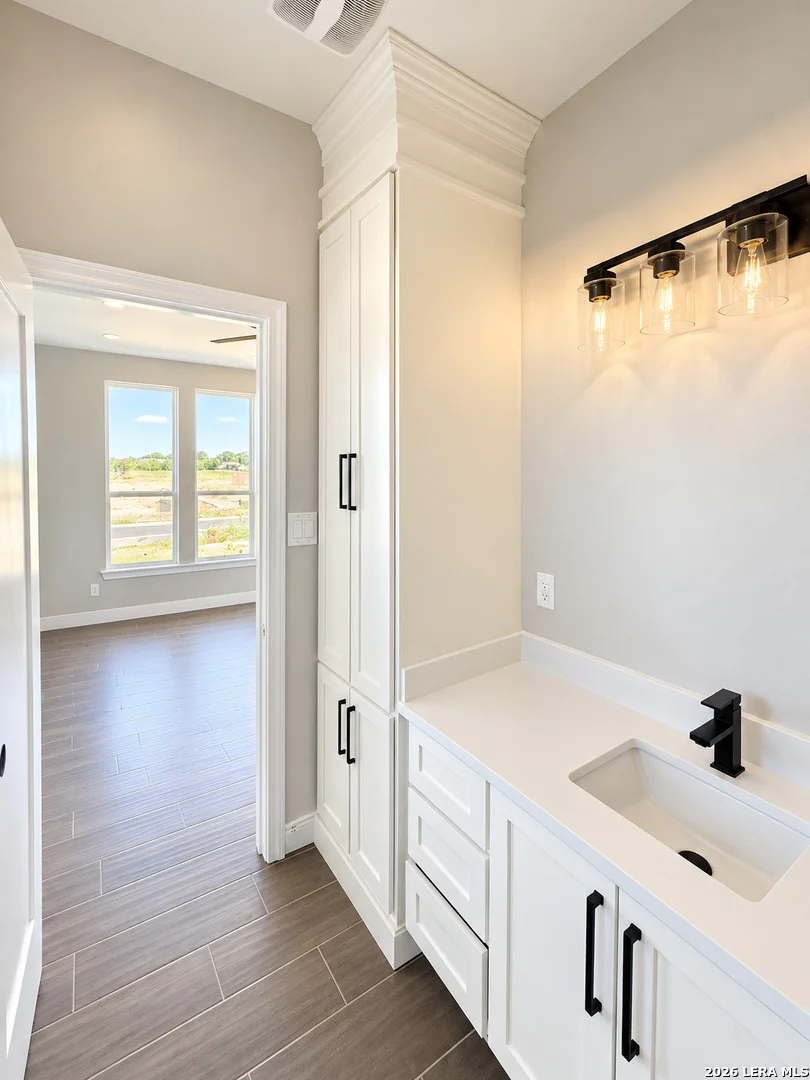 Photo of 816 Ceniza