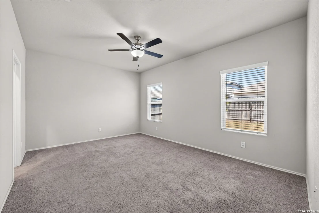 Photo of 3239 Farm Oak