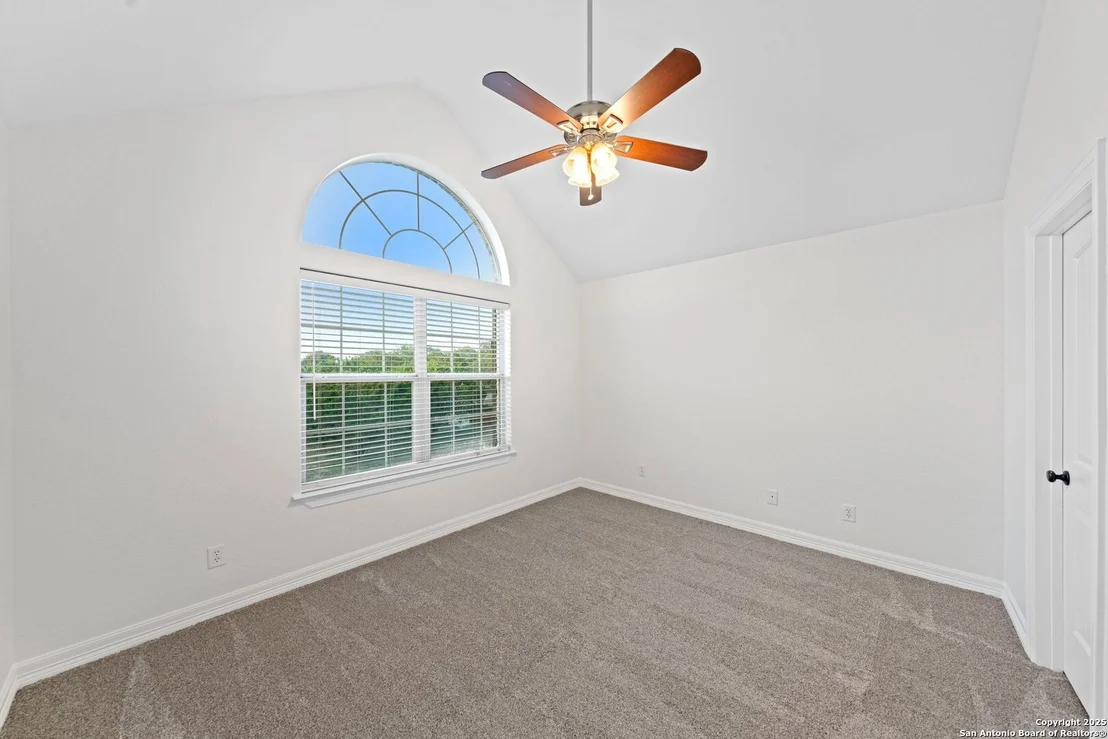 Photo of 154 Lake View Dr