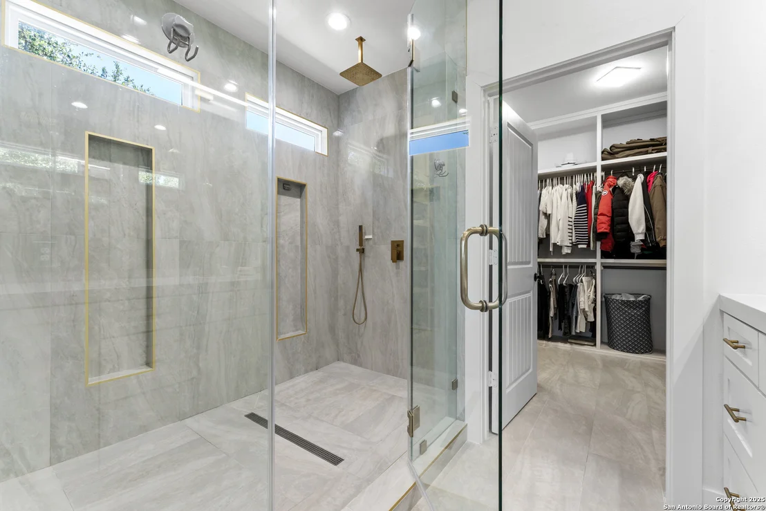 Photo of 1101 Persimmon