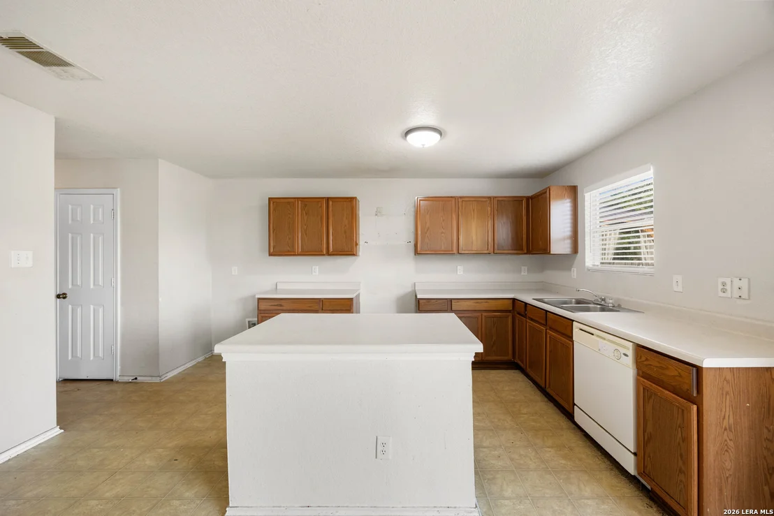 Photo of 1342 Sunbend Fls