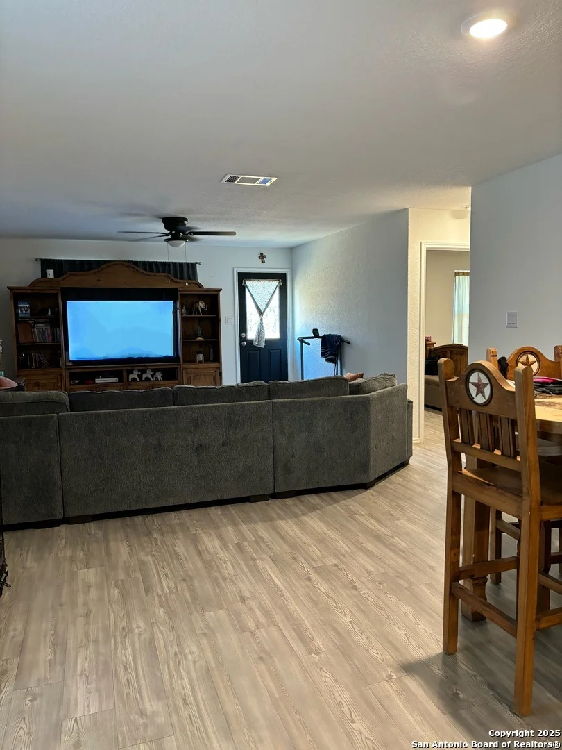 Photo of 2827 Ruby Crossing