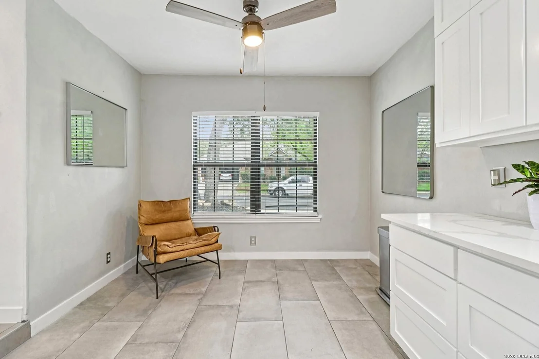 Photo of 15115 Oak Briar