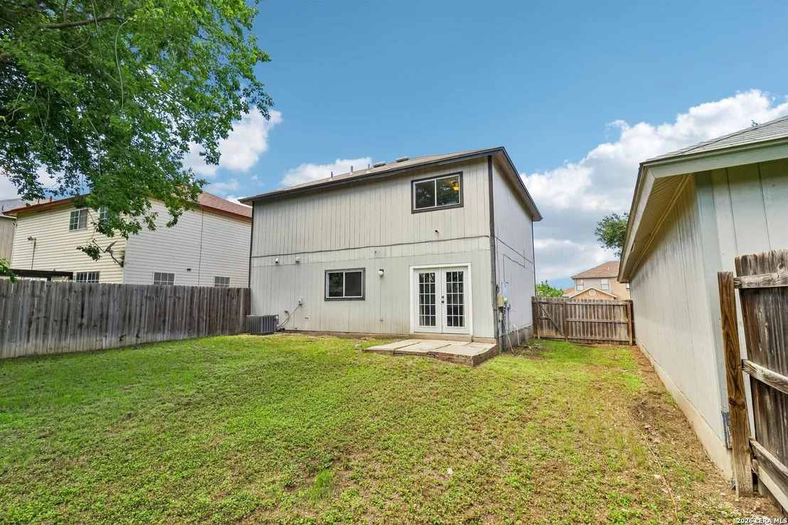 Photo of 10132 SUNSET PL