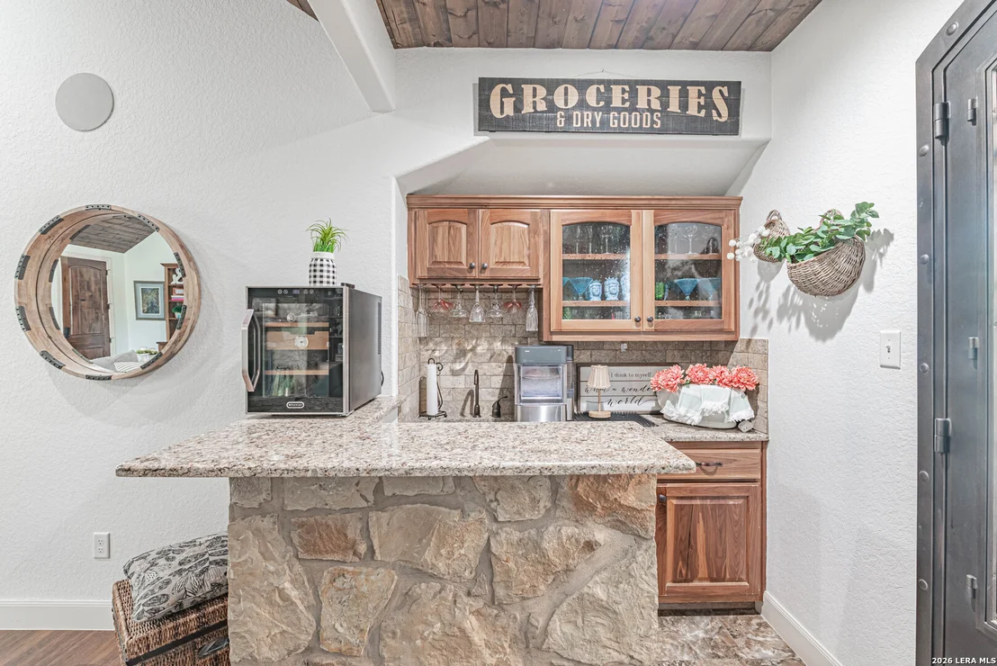 Photo of 819 County Road 356