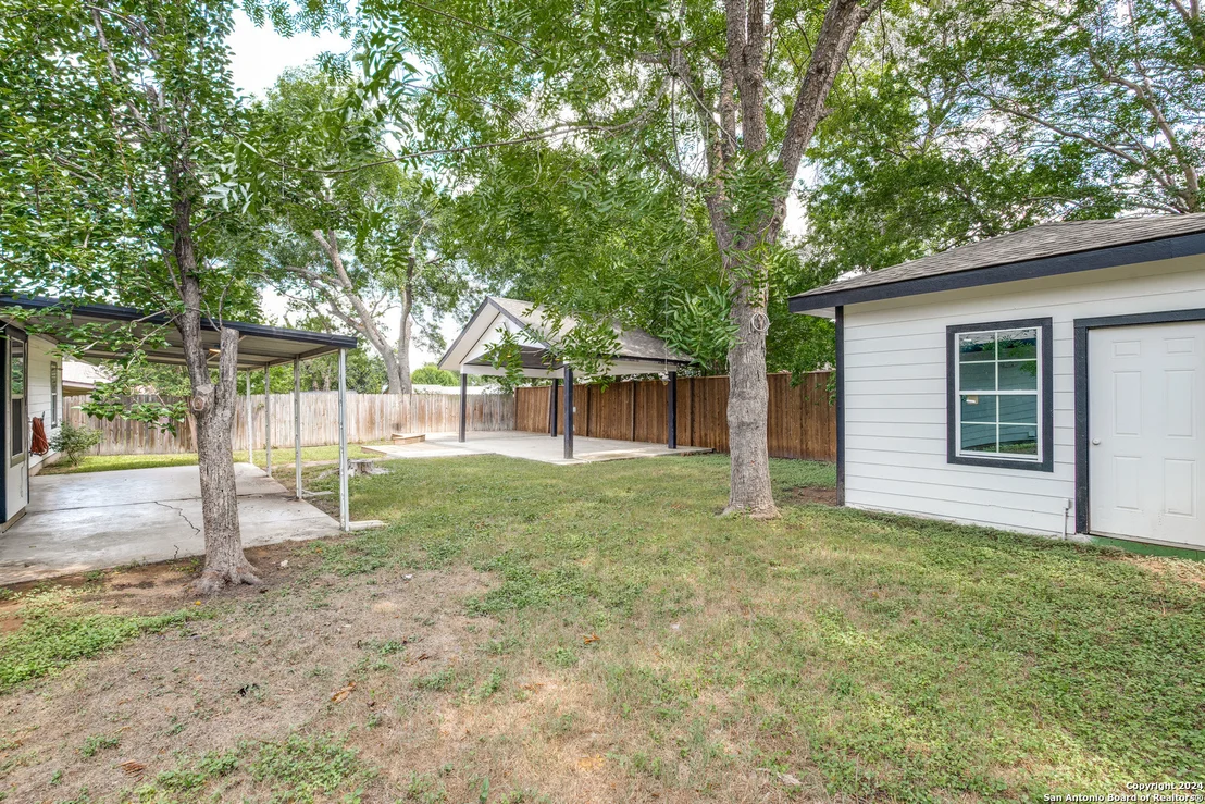 Photo of 9622 five forks