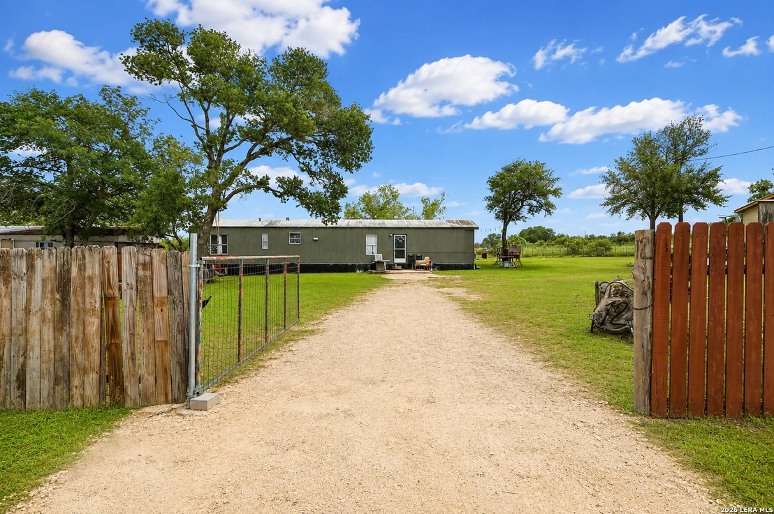 Photo of 125 Villa Ridge Dr