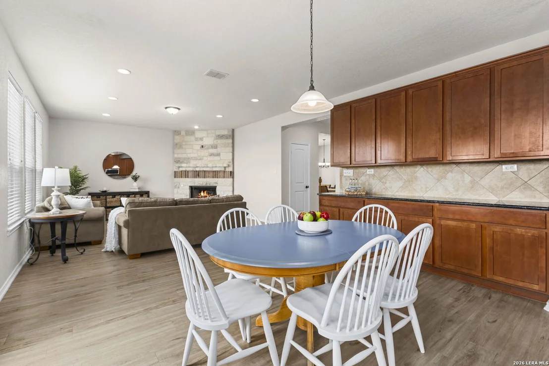 Photo of 228 Winding Riv