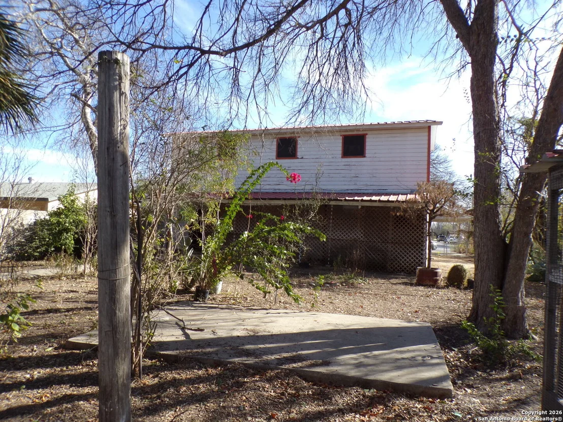 Photo of 222 Pulliam