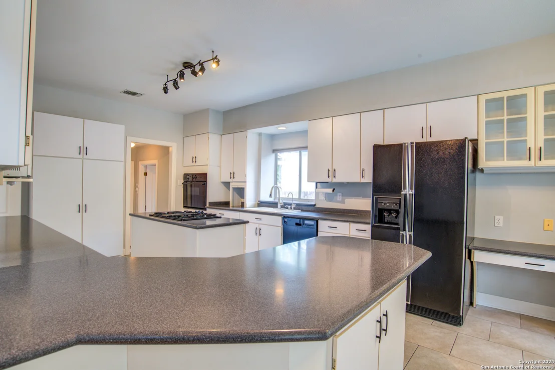 Photo of 15622 Dawn Crest