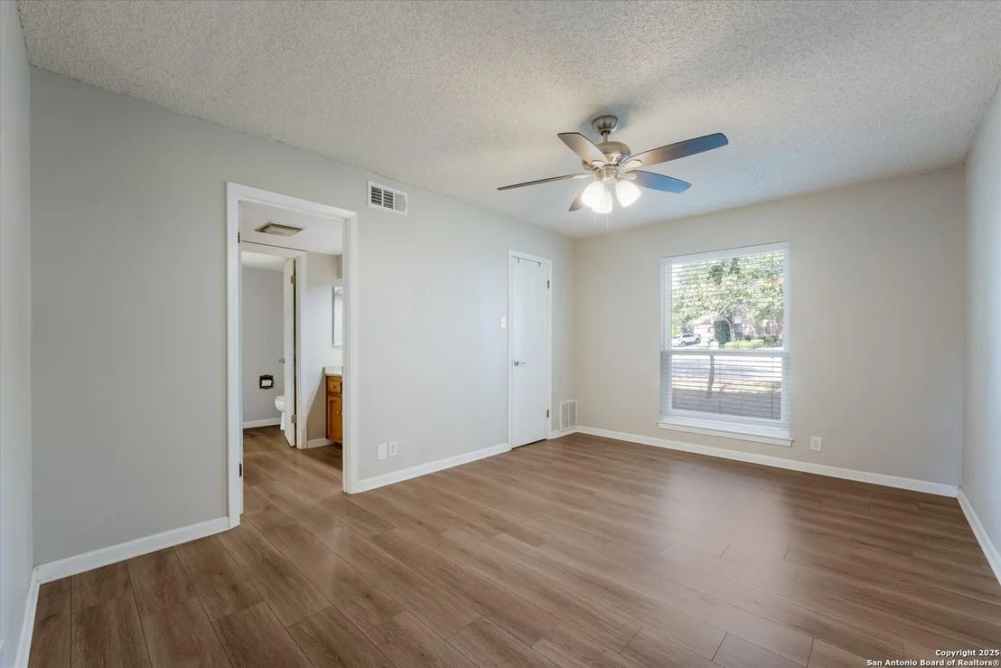 Photo of 7107 Stirrup Cir