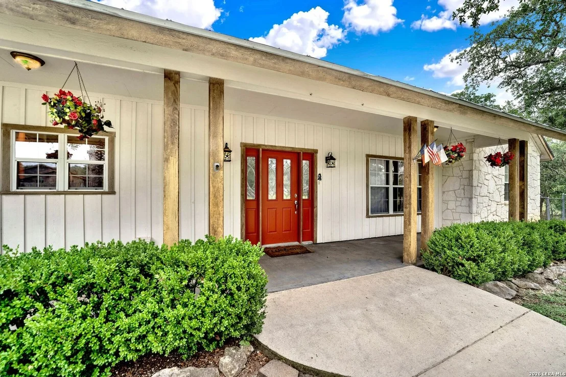 Photo of 181 SETTLERS CIR