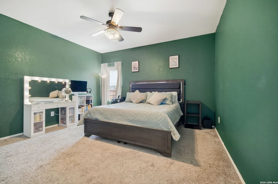Photo of 3214 Farm Oak