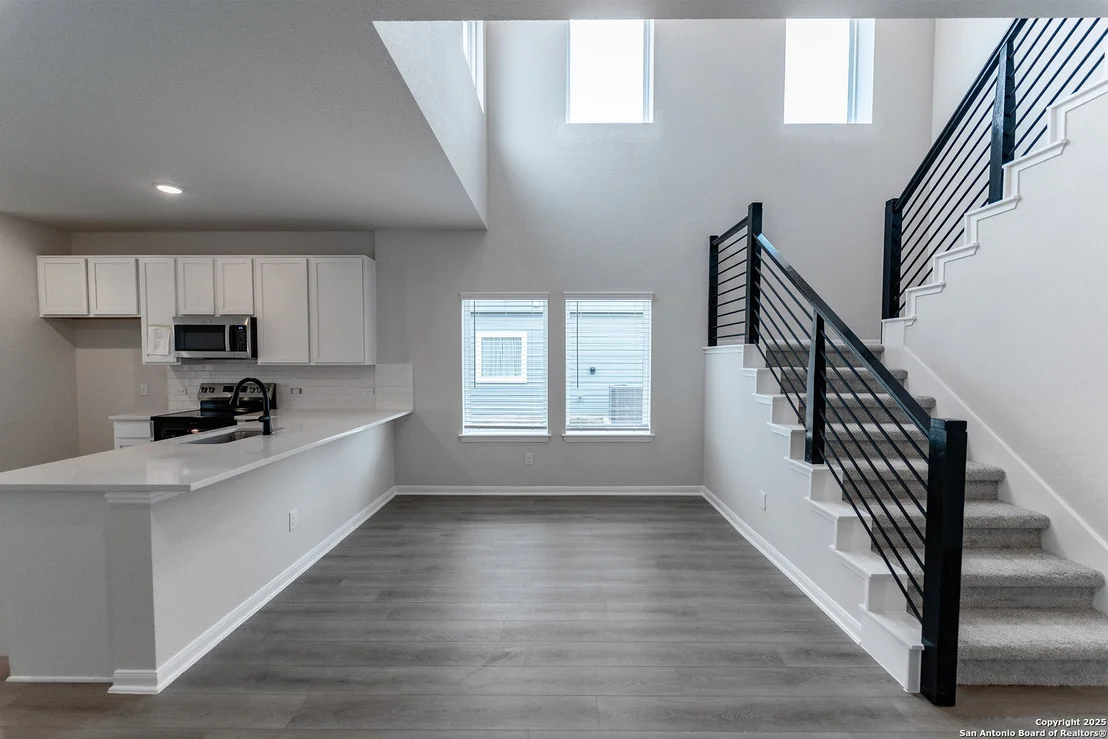 Photo of 312 Ivy Road