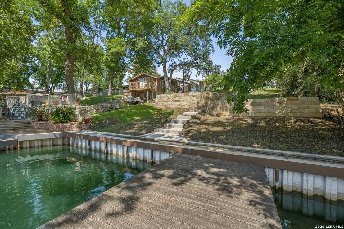 Photo of 628 CYPRESS RDG