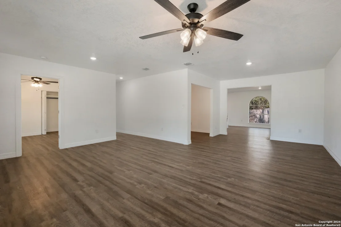 Photo of 103 WARING DR