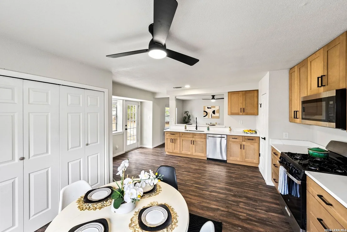Photo of 3131 Whitewing