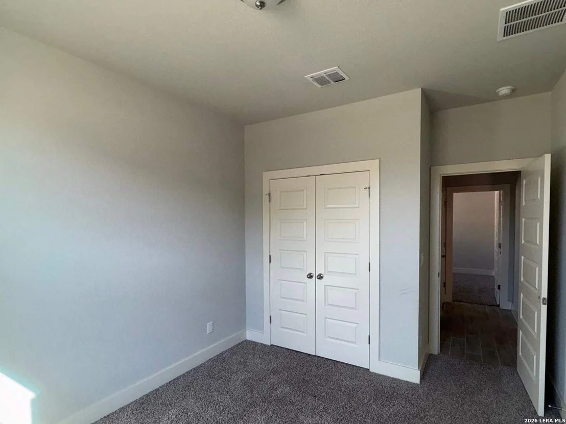 Photo of 7164 Walkers Loop