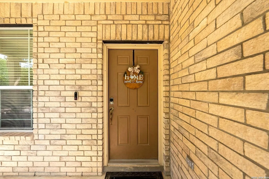Photo of 6703 Karnes Leaf