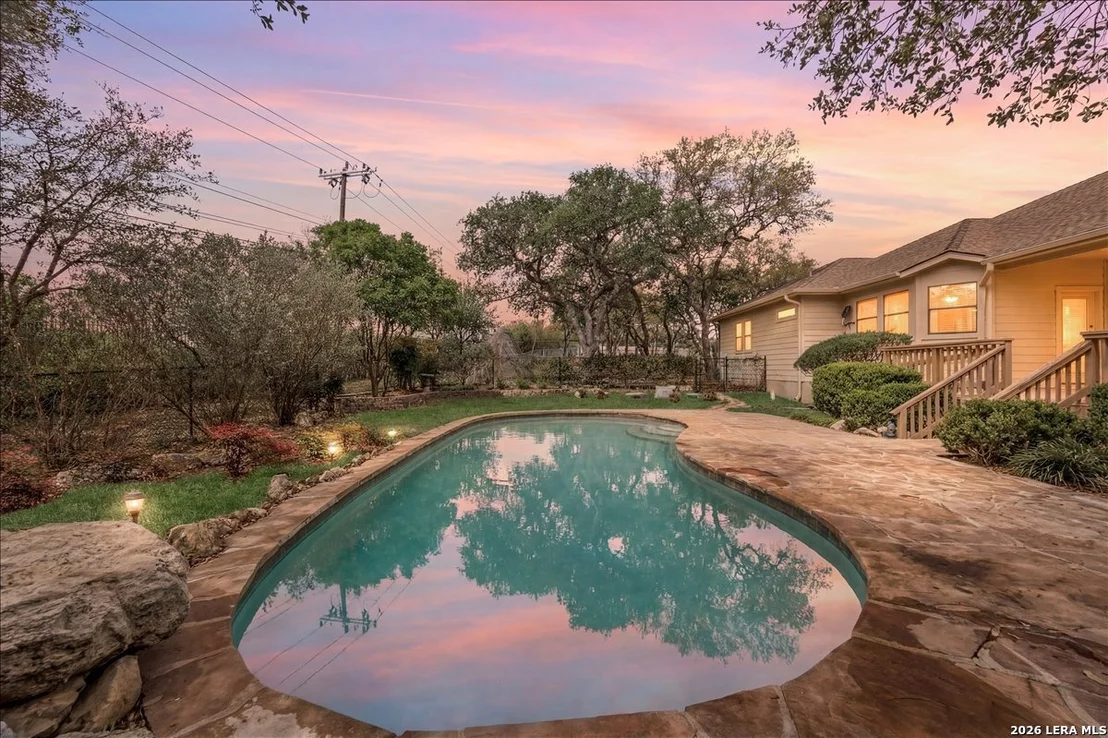 Photo of 4602 Scenic Cir