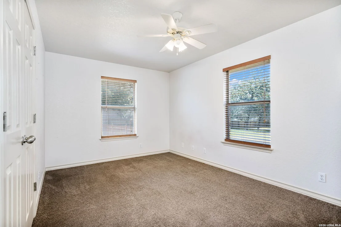 Photo of 112 LEGACY TRCE