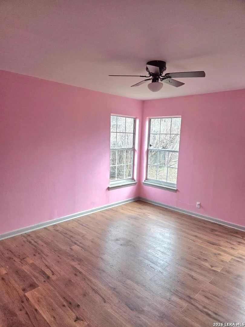 Photo of 310 Williamsburg