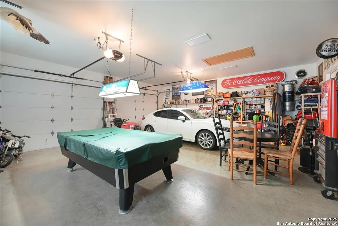 Photo of 6036 Circle Oak