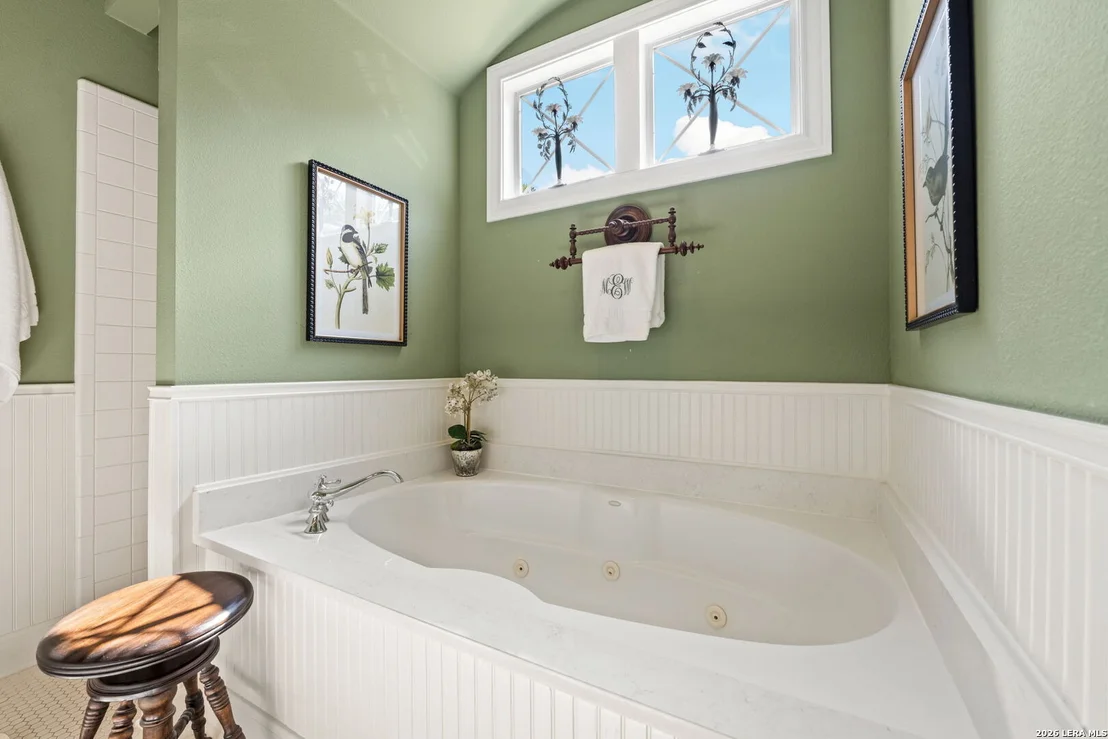 Photo of 109 Village Cir