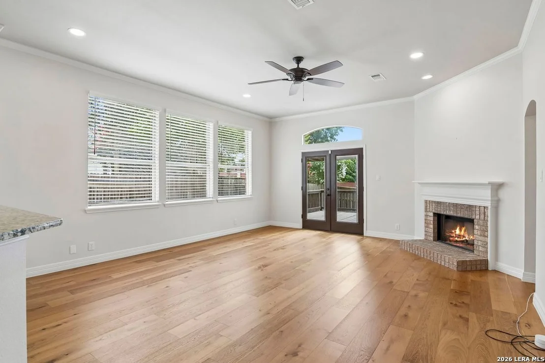 Photo of 24934 CRESCENT TRCE