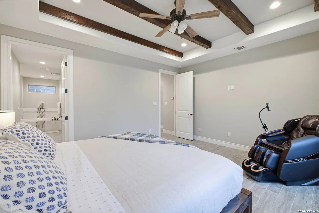 Photo of 117 Crescent Rdg
