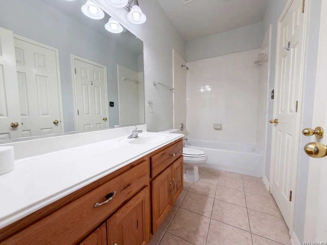 Photo of 357 FRANK BAUM DR