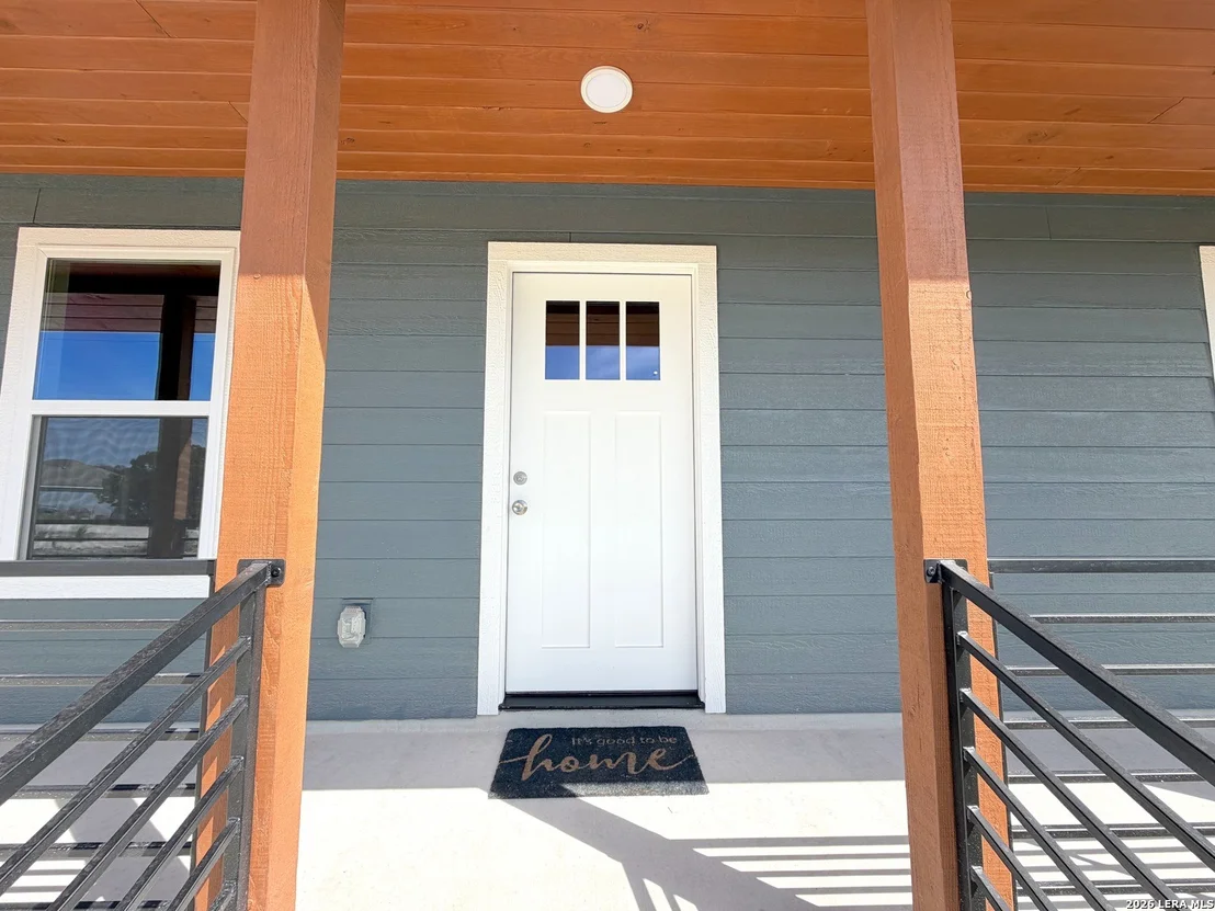 Photo of 1155 Southline