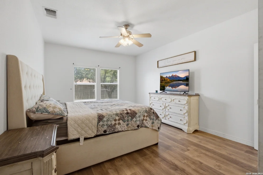 Photo of 313 Howard Dr