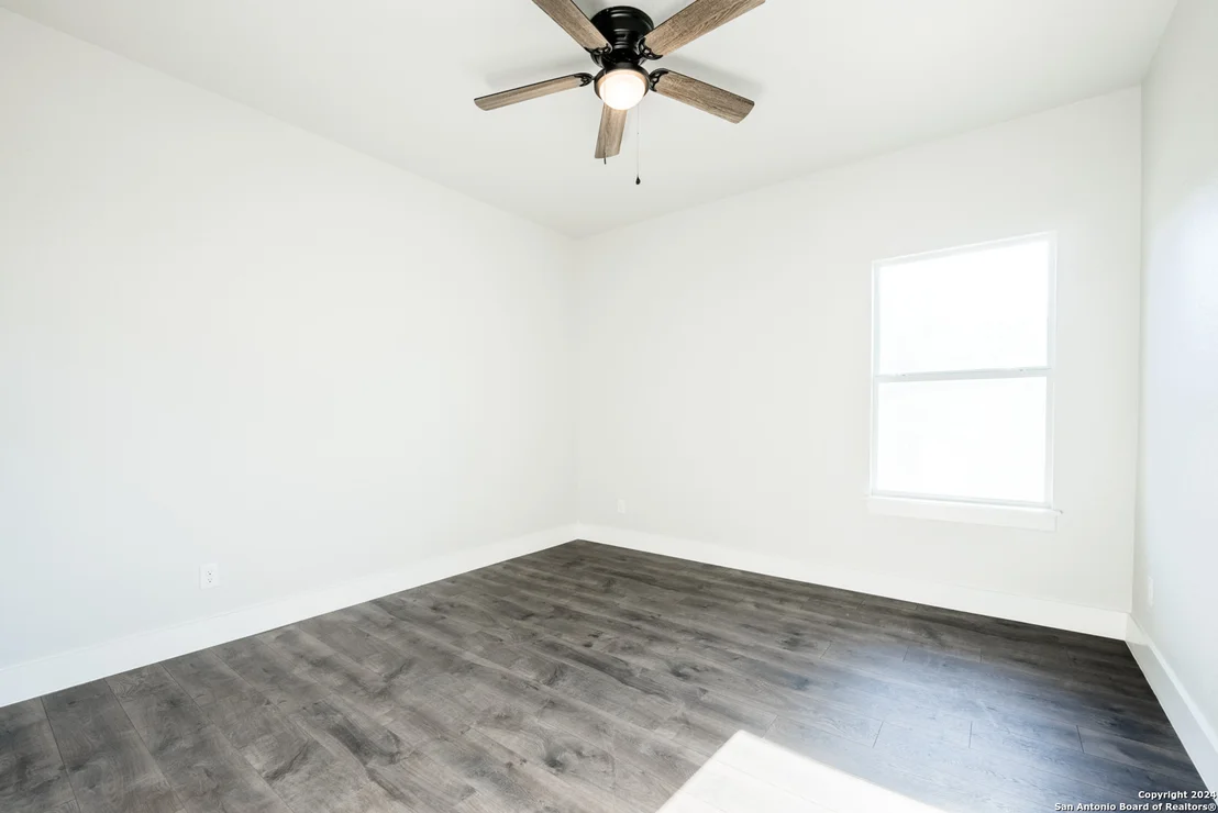 Photo of 2479 Puter Creek