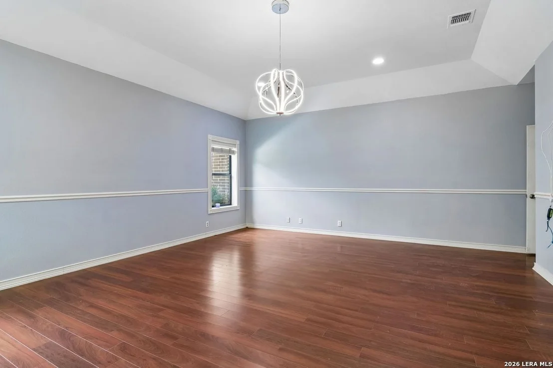Photo of 237 CREST TRL