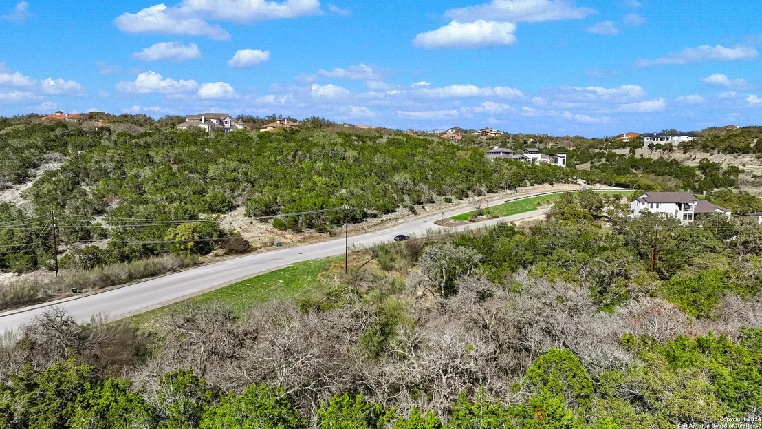 Photo of 602 WINDING RAVINE