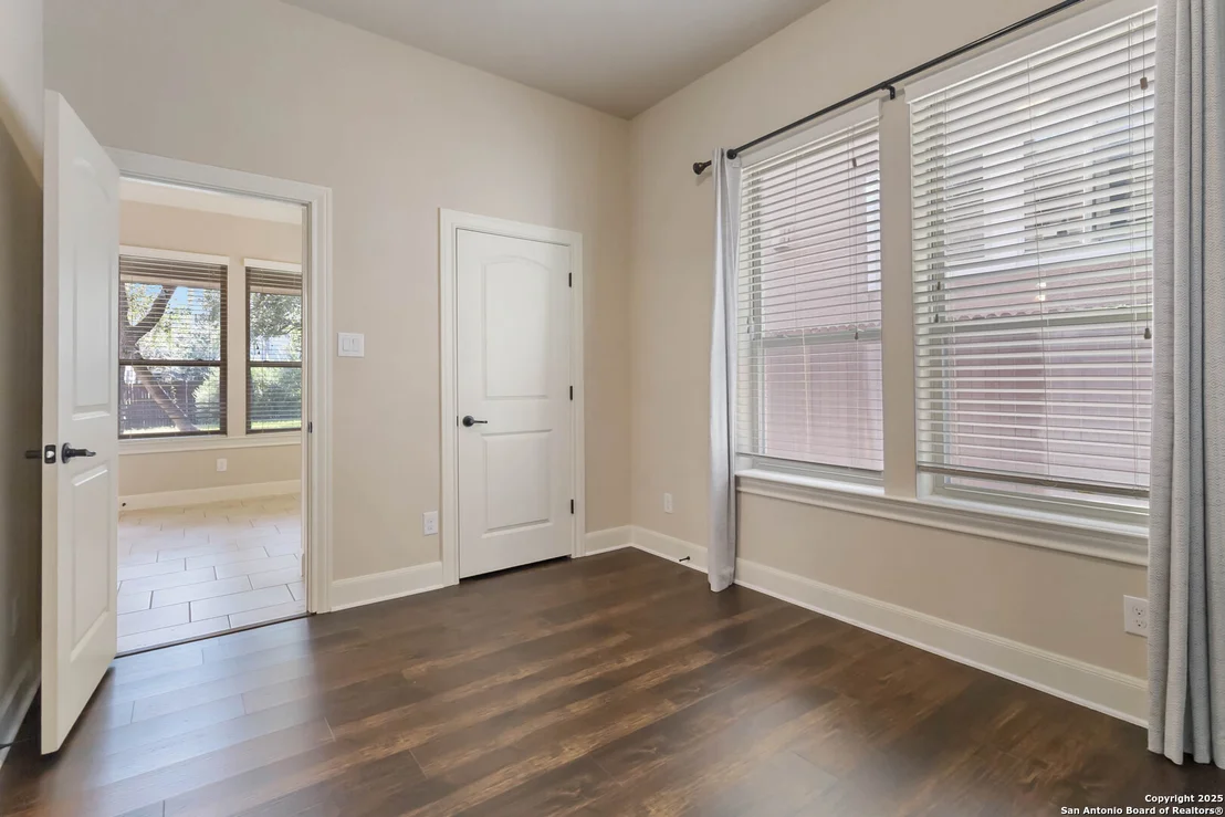 Photo of 24219 Artisan Gate