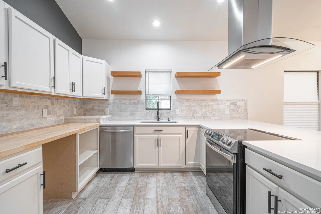 Photo of 216 BELMONT