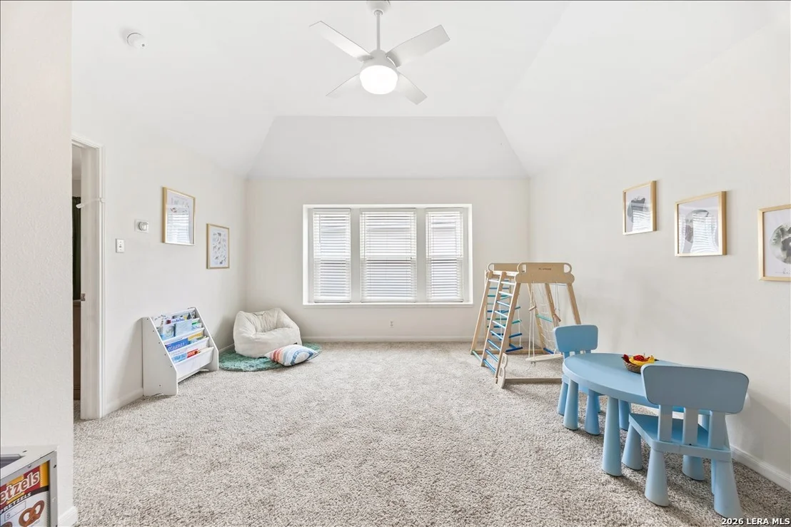 Photo of 18306 Edwards Oaks