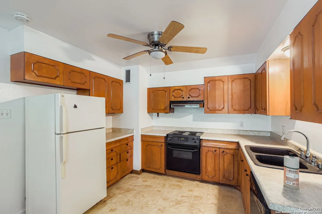 Photo of 17685 Morningside