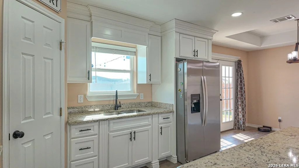 Photo of 120 Spring View Dr