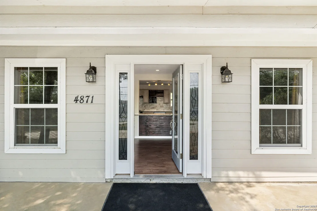 Photo of 4871 Evers