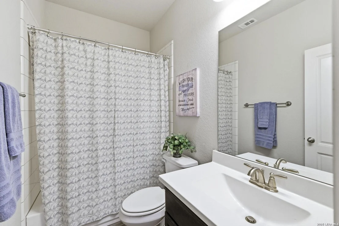 Photo of 3094 Blenheim Park