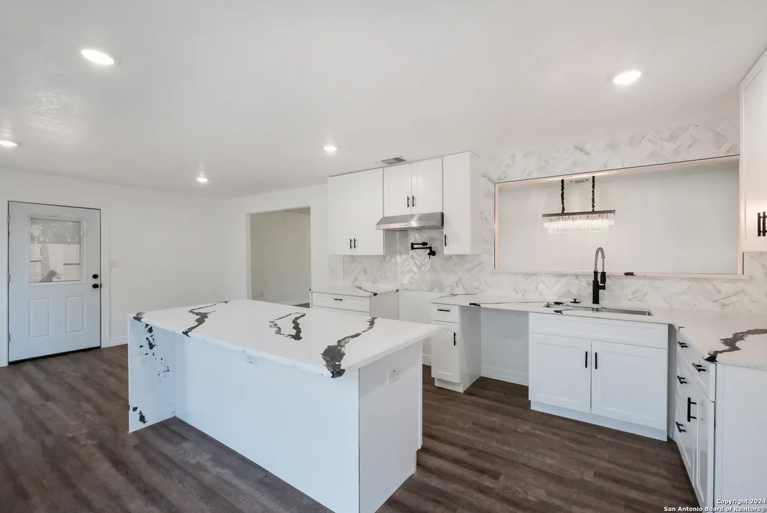 Photo of 103 WARING DR