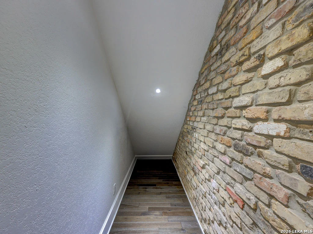 Photo of 29540 Red Bud Hill